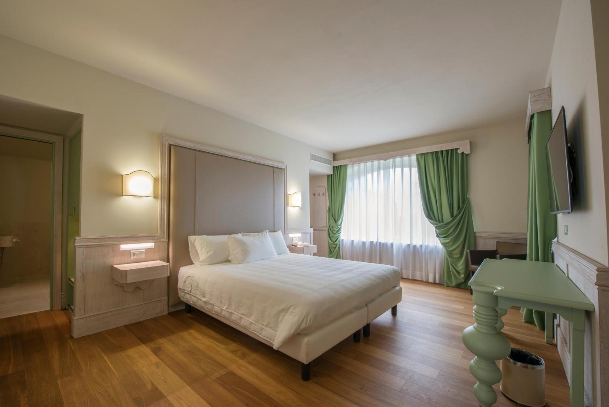 Resort Officina Del Sole 4*