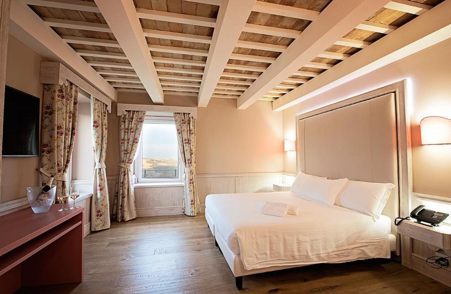 Officina Del Sole 4* Montegiorgio